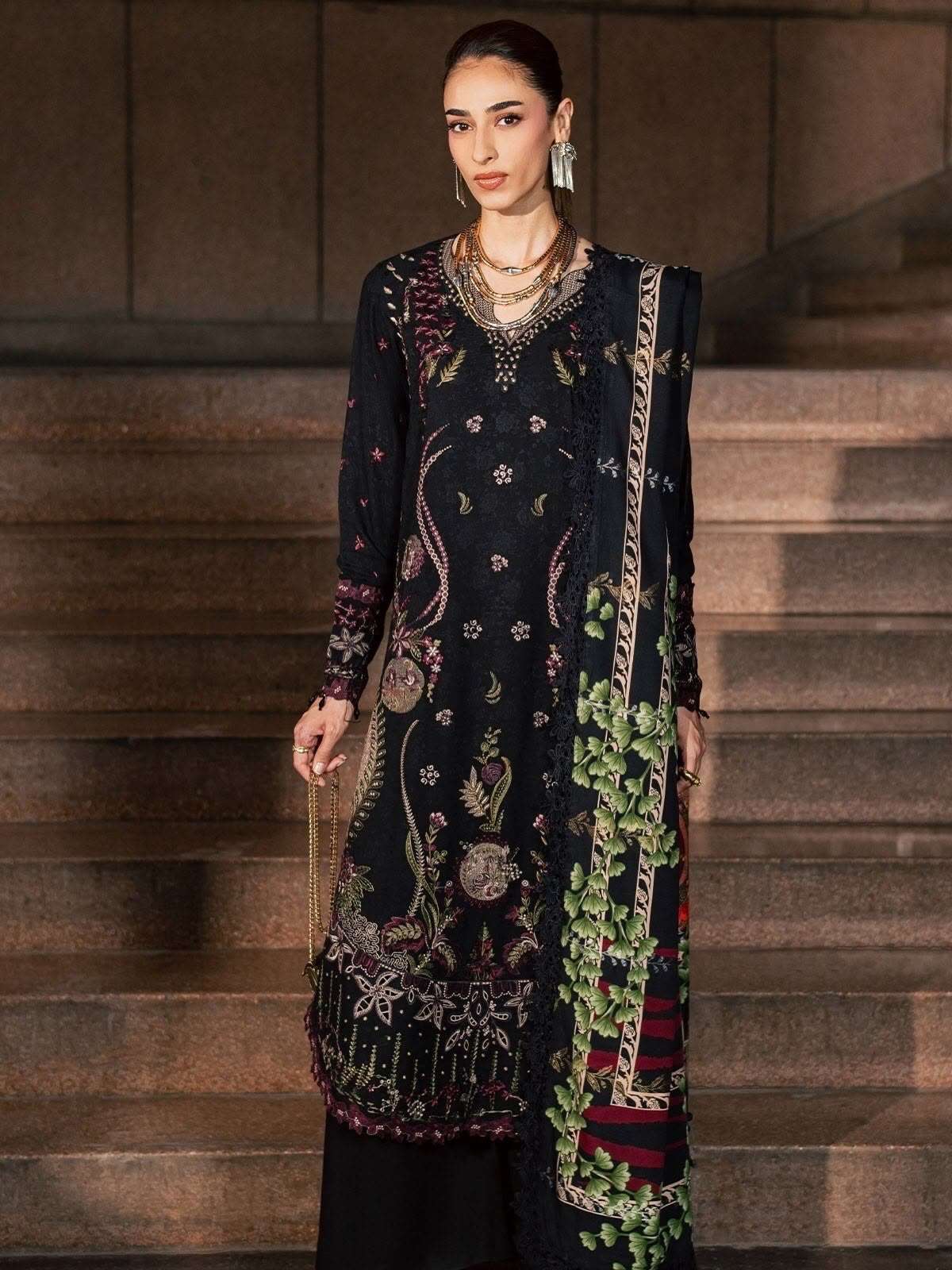 MAYA LINEN UNSTITCHED COLLECTION BY NUREH
